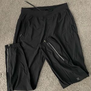 Lululemon 29” Surge Joggers Black Size M